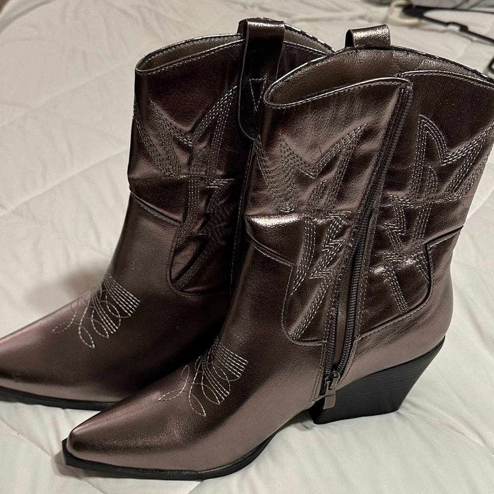Metallic Western Ankle Boots